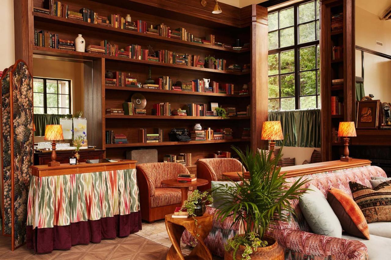 Berkshires Untold Hotell Lenox Exteriör bild