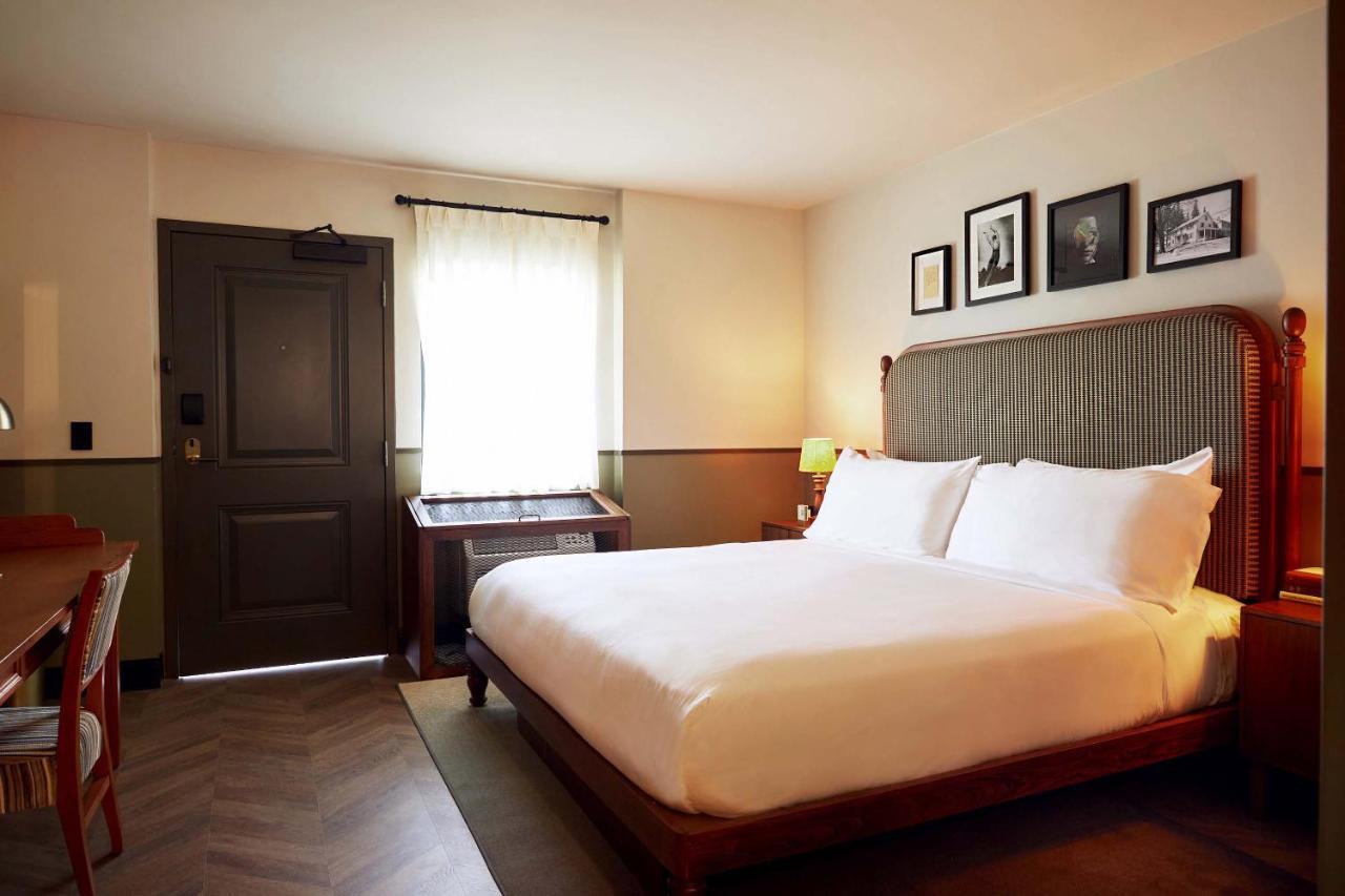 Berkshires Untold Hotell Lenox Exteriör bild