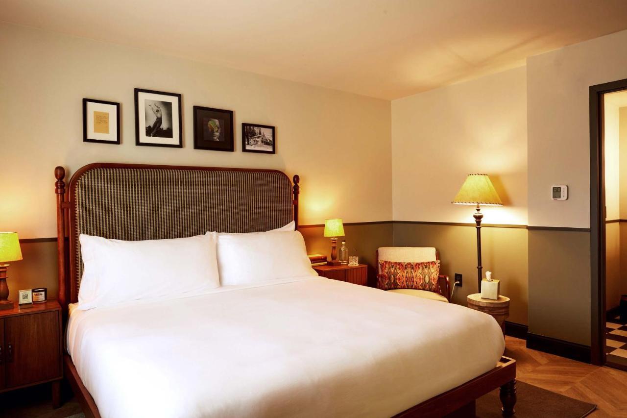 Berkshires Untold Hotell Lenox Exteriör bild